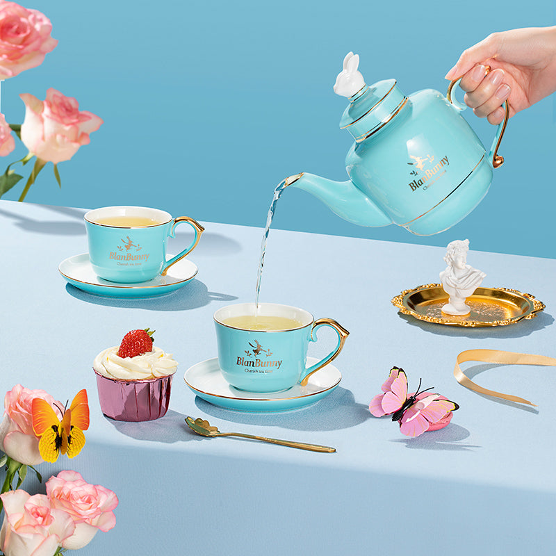 BlanBunny Bone China Tea Set with Rabbit Design Elegant Gift Box front