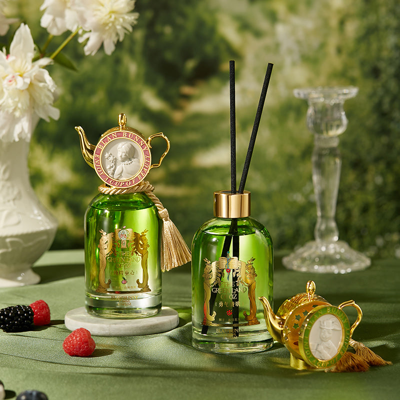 BlanBunny Emerald Forest Liquid Fragrance Gift Set Luxury Home & Car Diffuser with Enamel Alloy Teapot Holiday & Everyday Scent