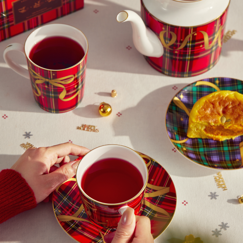 BlanBunny Golden Ribbon Bone China Tea Set Teapot, Cup & Saucer, Mug Christmas & Holiday Gift