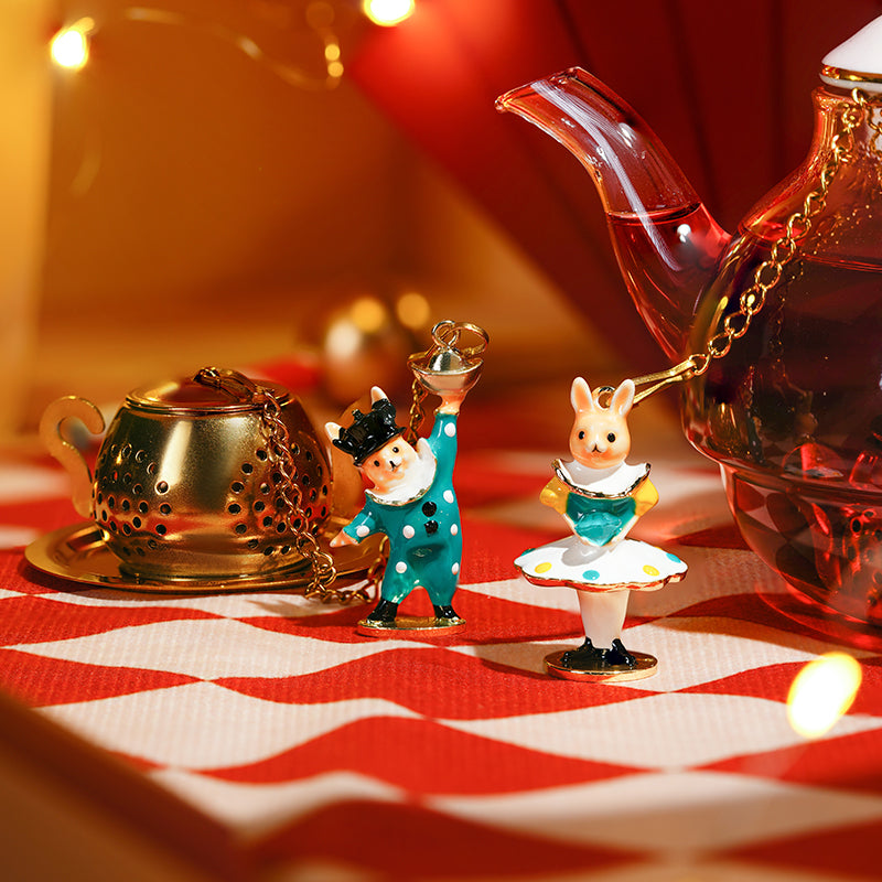 BlanBunny Couple Circus Pendant Tea Infuser  main image