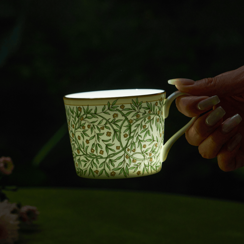 BlanBunny Verdant Vine Bone China Tea Cups and Saucers Set Porcelain Cups with Gold Trim Coffee Cup Saucer Gift Set for Party Christmas Gift