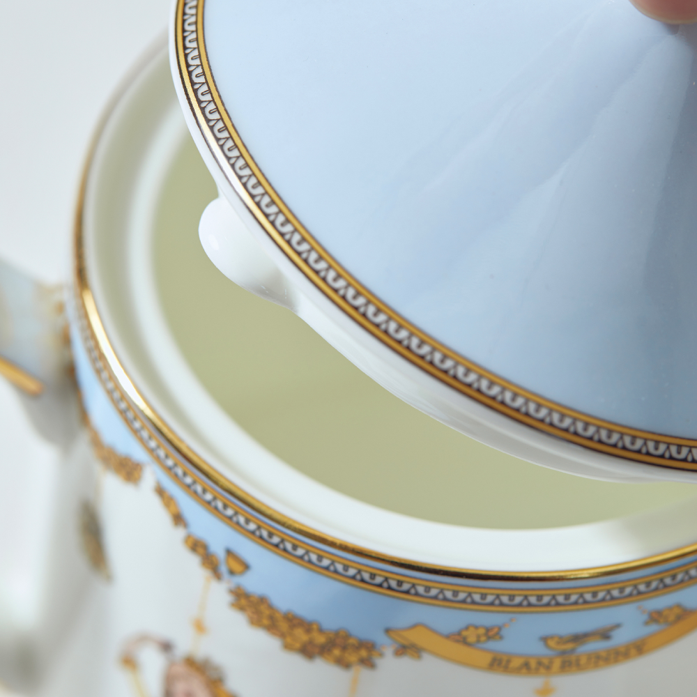 BlanBunny Nutcracker Twirling Party Bone China Tea Set – 900ml Teapot + 150ml Cup & Saucer, Vintage Afternoon Tea Gift