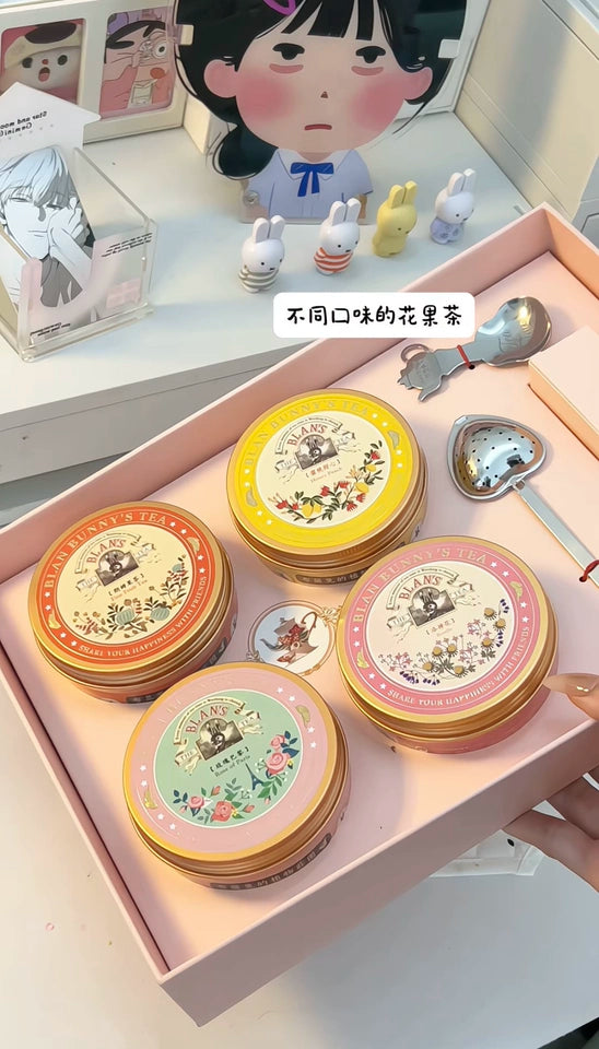 Customer review photo for Alice's Dream Tea Gift Box