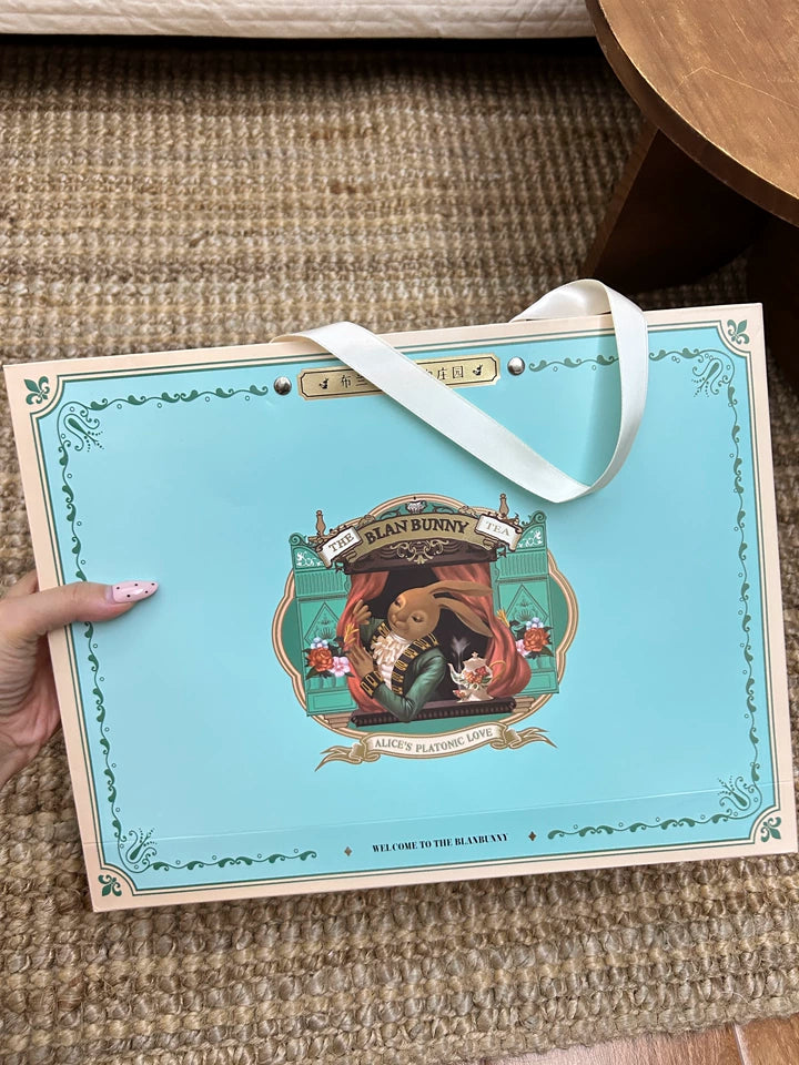 Customer review photo for Alice's Dream Tea Gift Box