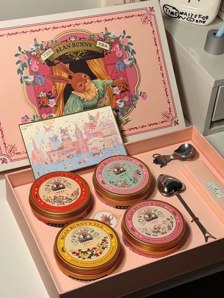 Customer review photo for Alice's Dream Tea Gift Box