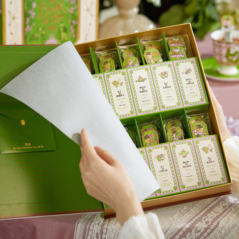 The Green Land of Oz Tea Book Box product image 4