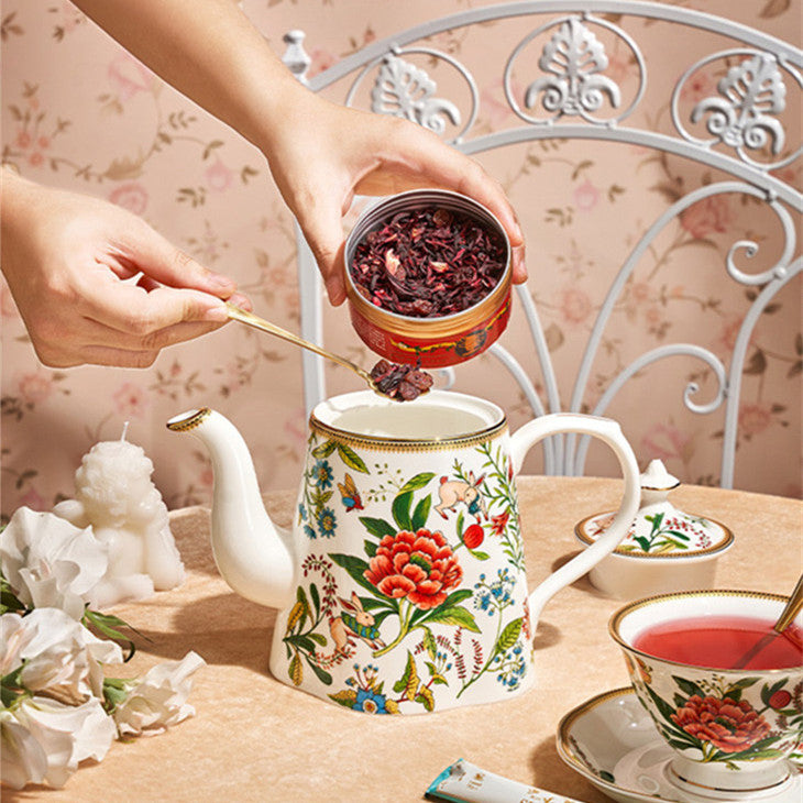 Wonderland Parade Tea & Cup Gift Box product image 5