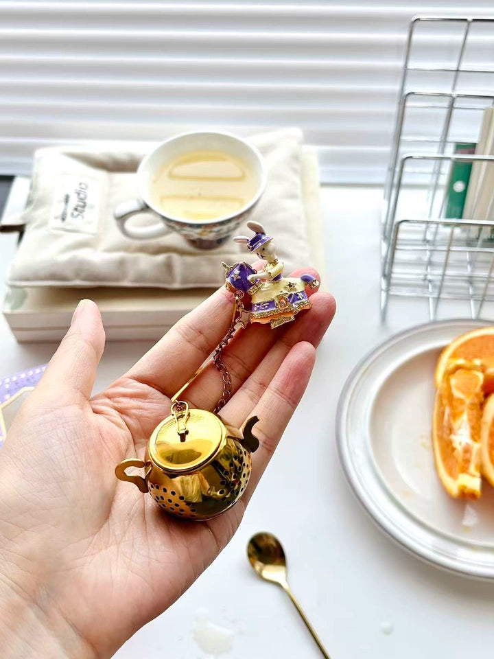 Customer review photo for Dreamland Circus Tea Infusers & Strainers