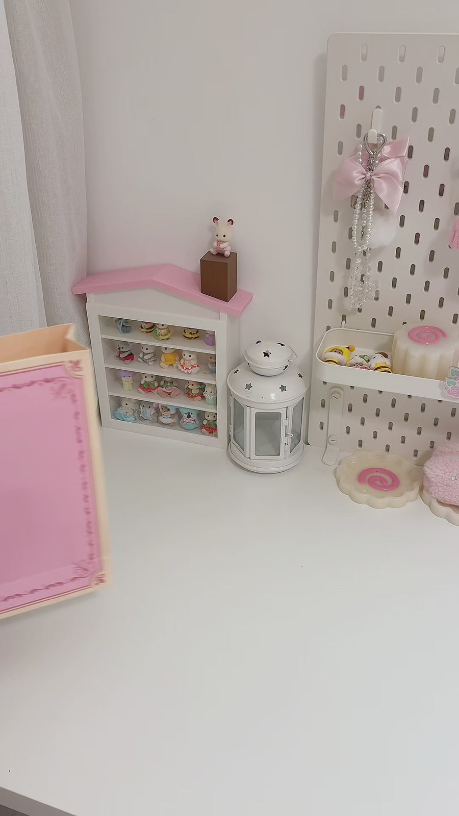 Alice's Dream Tea Gift Box little sheep showcase